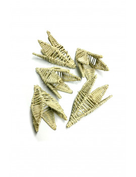 Natural Vine Lilly Parrot Toy Part (5pc) $5.64